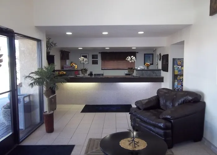 O'Cairns Inn&Suites
