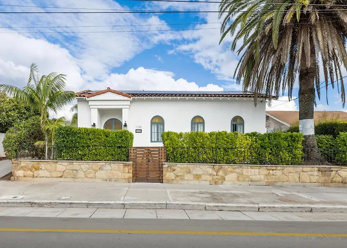Casa Castillo, A Zenstay Hotel
